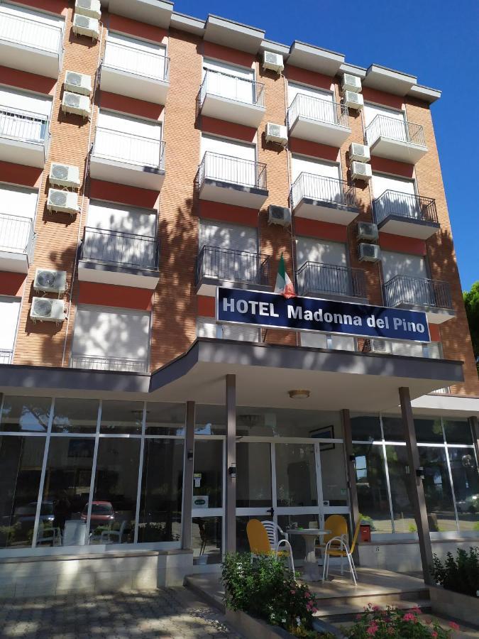 Hotel Madonna Del Pino Cervia Luaran gambar