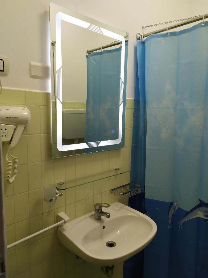 Hotel Madonna Del Pino Cervia Luaran gambar