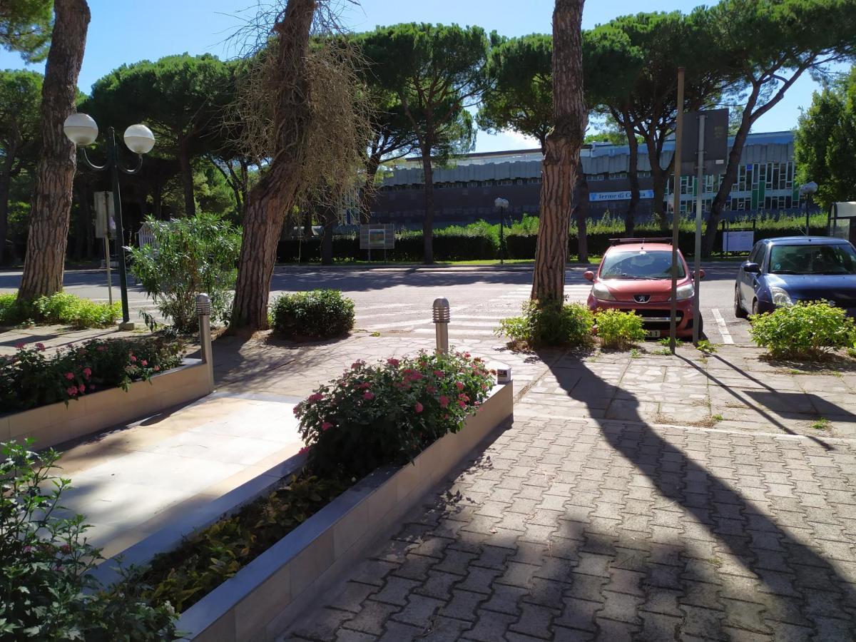 Hotel Madonna Del Pino Cervia Luaran gambar