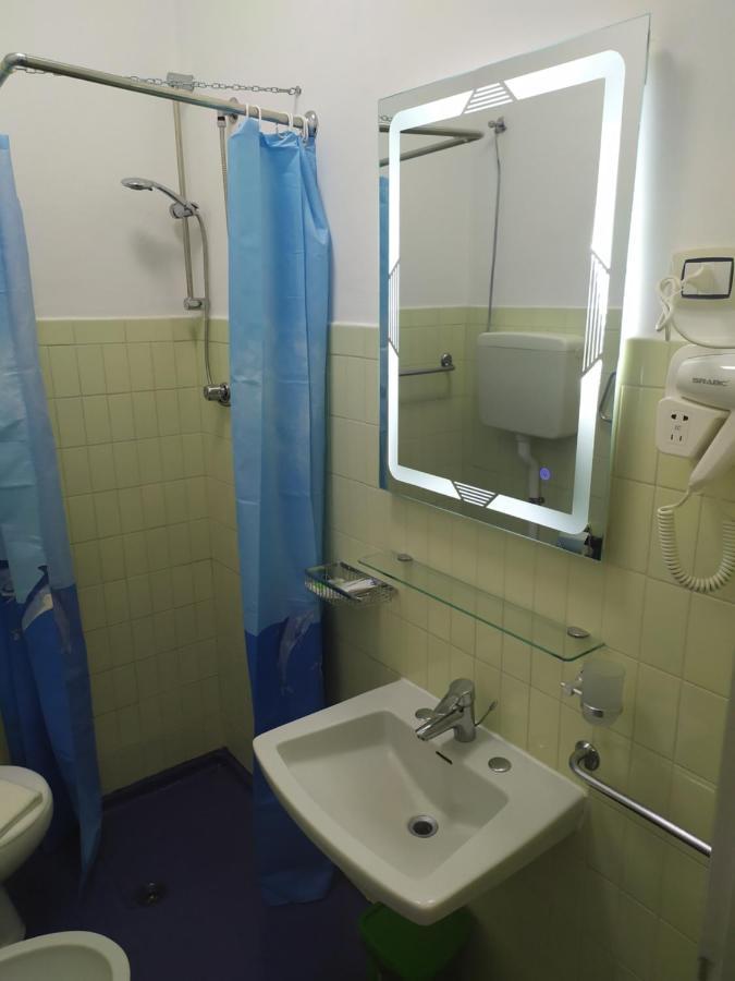 Hotel Madonna Del Pino Cervia Luaran gambar