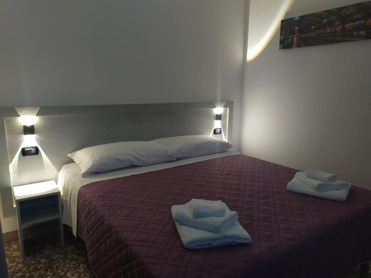 Hotel Madonna Del Pino Cervia Luaran gambar
